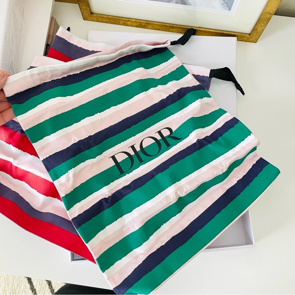 Dior Summer‎ Travel Beauty Gift Set - Picture 2 of 6